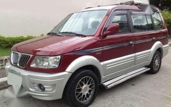 2002 Mitsubishi ADVENTURE . a-t . gas . very smooth