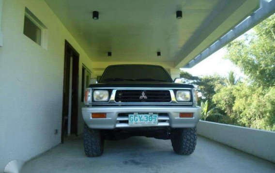 1997 Mitsubishi Strada for sale