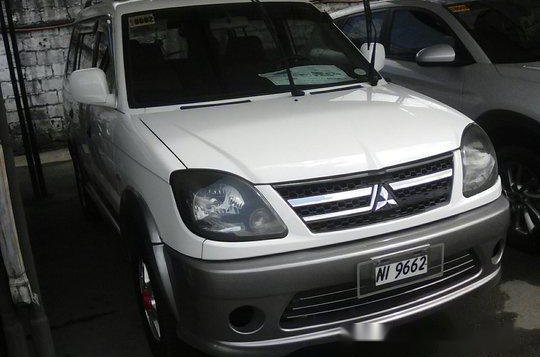 Mitsubishi Adventure 2015 for sale