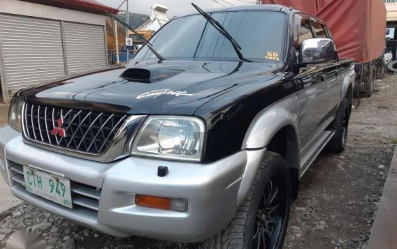 2003 Mitsubishi Strada Endeavor 4x4 automatic pick up hilux for sale