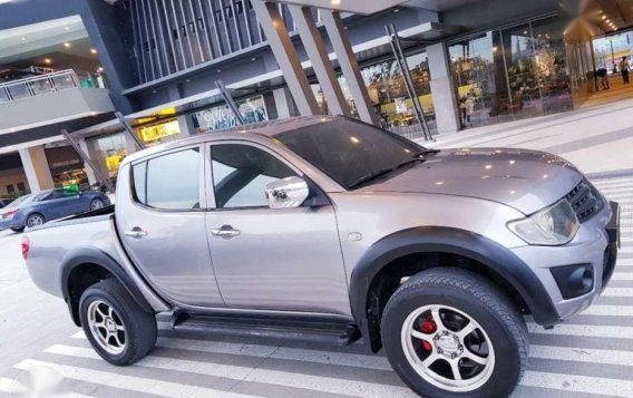 Mitsubishi Strada 2010 for sale 