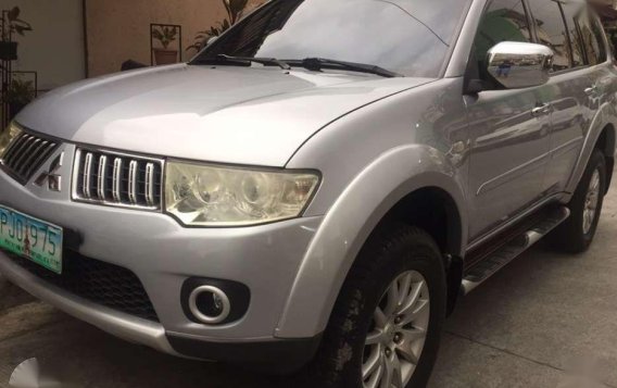 mitsubishi montero 2010 GLS for sale