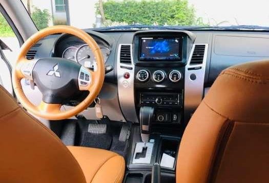 2014 Mitsubishi Montero Sport GLS V Automatic Savana White