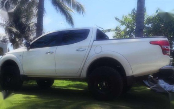 Well-kept Mitsubishi Strada for sale