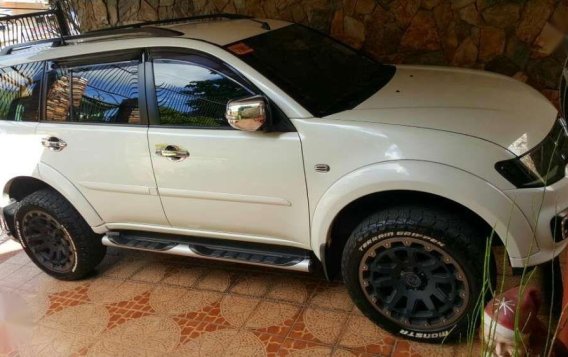 2014 MITSUBISHI Montero Gls FOR SALE