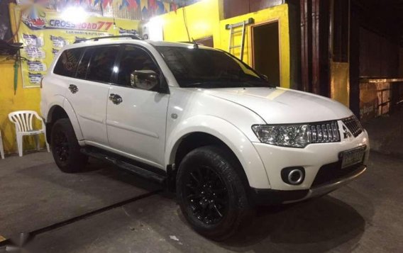 For sale MITSUBISHI Montero gls 2010 model