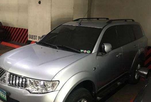 Selling Mitsubishi Montero GLS AT 2013 model