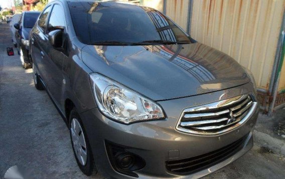 Selling Mitsubishi Mirage g4 glx 2016