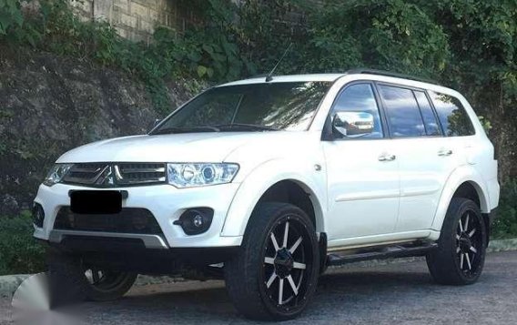 20% DP 2014 Mitsubishi Montero GLSV RIMS worth 100t 1st own Cebu