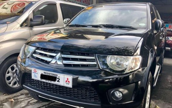 2014 Mitsubishi Strada GLXV 7k mileage AT nego 