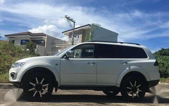 2014 Mitsubishi Montero GLSV for sale