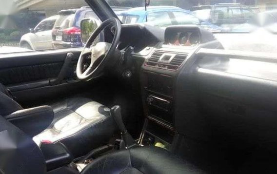 1998s Mitsubishi Pajero Local Executive Edition MT