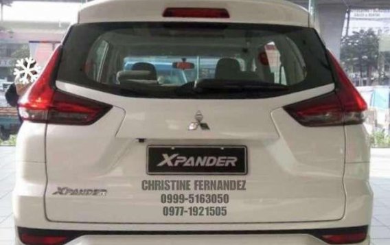 Fuel Efficient cars! Grab now 2018 Mitsubishi Montero Xpander Strada!