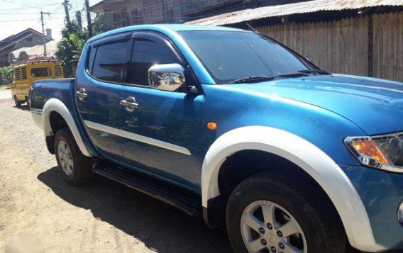 Mitsubishi Strada 2010 for sale