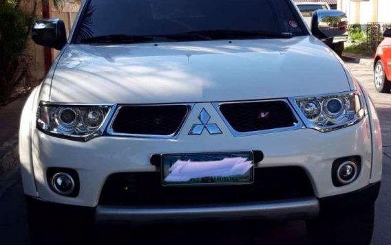 Mitsubishi Montero Sport Gls V 2013 for sale