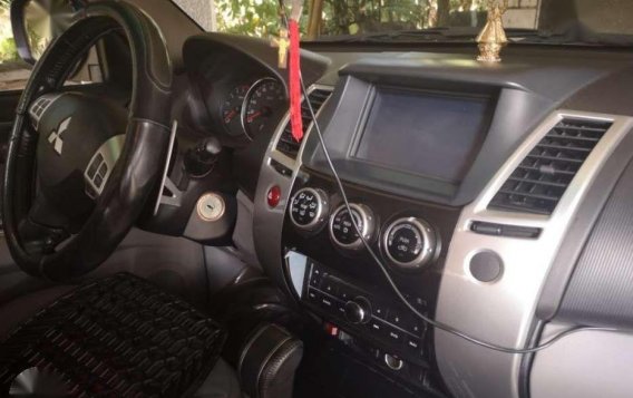 2014 Mitsubishi Montero Sports V for sale