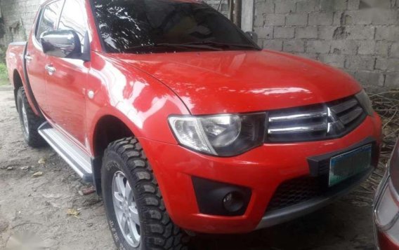 Mitsubishi Strada v mdl 2013 FOR SALE