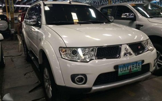 2013 Mitsubishi Montero gls v for sale