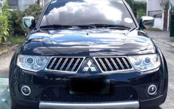 2010 MITSUBISHI Montero GLS 4x2 Automatic Diesel Black