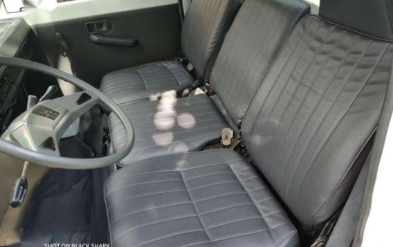 Mitsubishi L300 FB VAN 2007 model Manual Diesel Super fresh