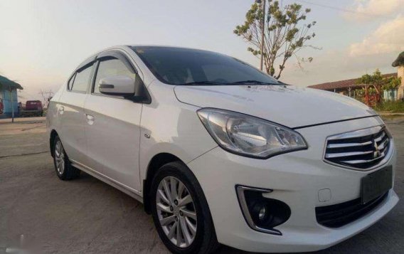 Mitsubishi Mirage G4 GLS 2014 manual Top of the line