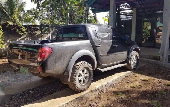 Mitsubishi Strada 2010 for sale 