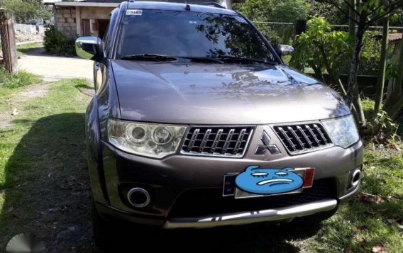 Mitsubishi Montero matic 2010 FOR SALE