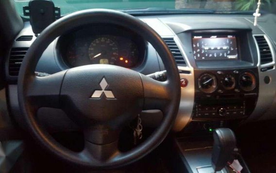 2014 Mitsubishi Montero GLX 4x2 Automatic transmission