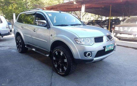 2013 Mitsubishi Montero gls for sale