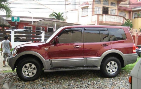 Mitsubishi Pajero 2004 4x4 AT Gas FOR SALE