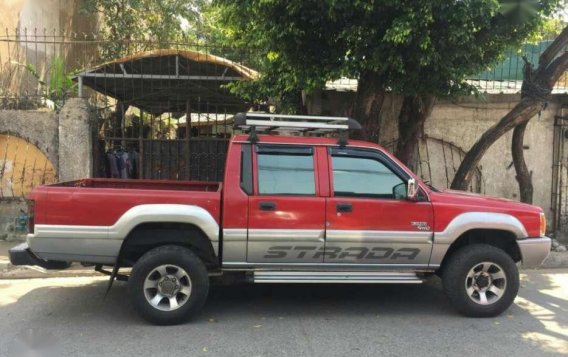 Mitsubishi Strada 4x4 1998 for sale 