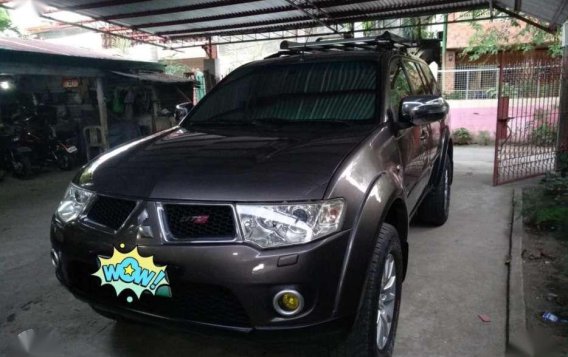 Mitsubishi Montero gtv 2012 FOR SALE