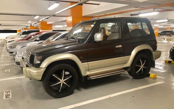 MITSUBISHI Pajero 3 door automatic 4x4 22 mags see and compare