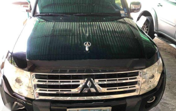 Black Mitsubishi Pajero 2010 for sale