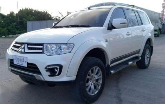 2015 Mitsubishi Montero GLX 4x2 Diesel Manual Mileage is 9K ONLY