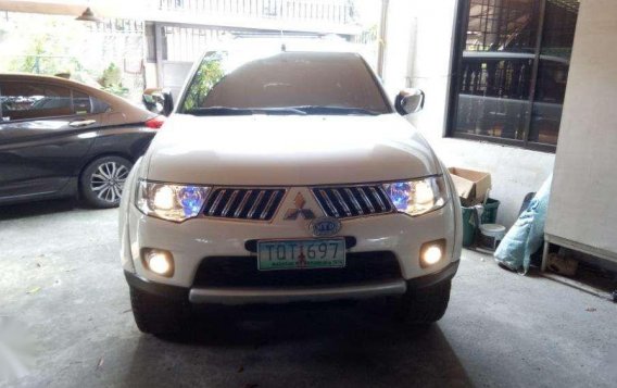 Mitsubishi Montero Sport GLX V Limited Edition MT 2012 