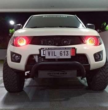 Mitsubishi Strada 2012 for sale