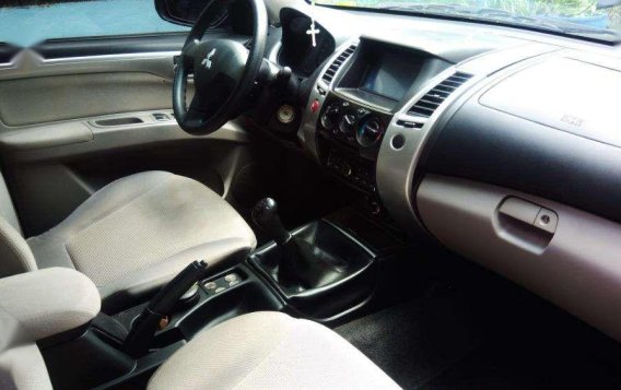 2013 Mitsubishi Montero GLX Manual Transmission