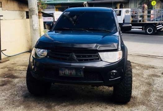 Mitsubishi Strada 2013 MT 4x2 for sale