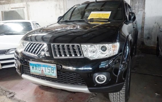 2013 Mitsubishi Montero for sale 