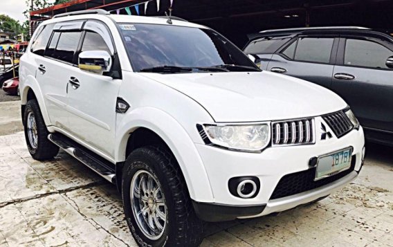 Selling 2nd Hand (Used) Mitsubishi Montero Sport 2012 in Mandaue