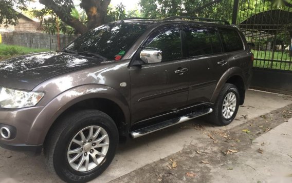 Selling Mitsubishi Montero Sport 2012 Automatic Diesel in Angeles