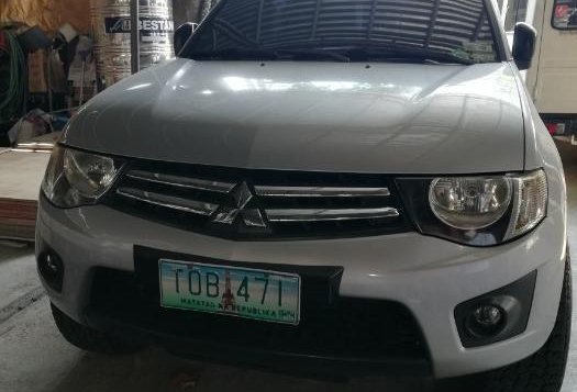 Selling Mitsubishi L200 Strada 2012 Automatic Diesel in Quezon City