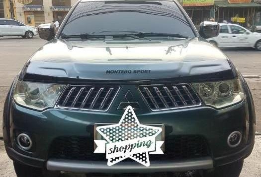 Selling Mitsubishi Montero 2010 Automatic Diesel in Valenzuela