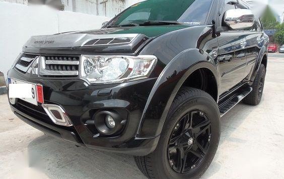 Selling Used Mitsubishi Montero Sport 2014 at 30000 km in Quezon City