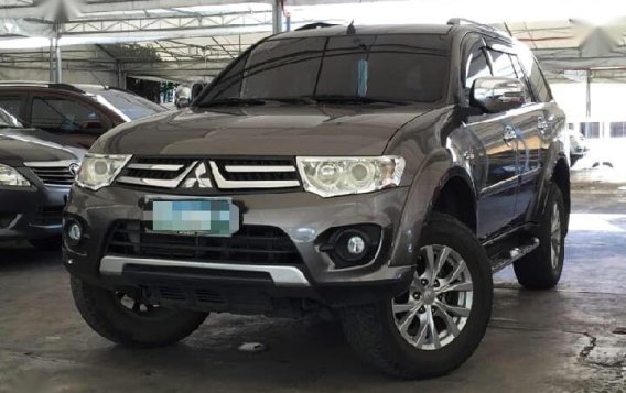 Selling 2nd Hand Mitsubishi Montero 2014 