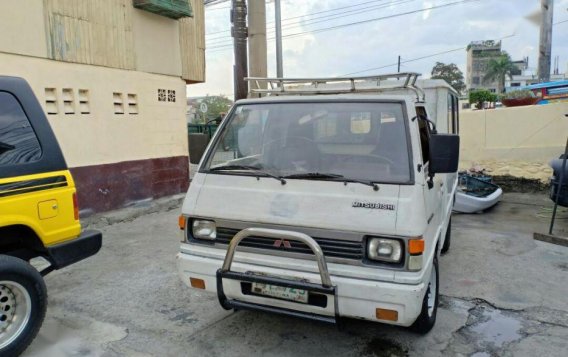 Selling 2nd Hand Mitsubishi L300 1994 Manual Diesel for sale in Mandaluyong
