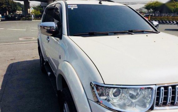 Selling Mitsubishi Montero 2010 Automatic Diesel for sale in Pasay