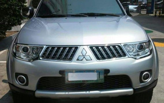 Sell 2nd Hand 2013 Mitsubishi Montero at 41000 km in Quezon City