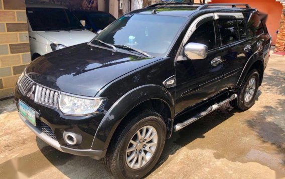 2nd Hand Mitsubishi Montero 2012 Automatic Diesel for sale in Caloocan